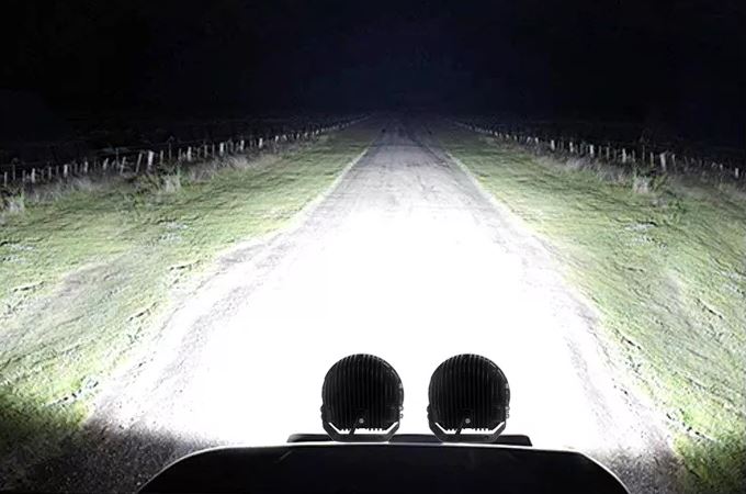 LED světlo kulaté s pozičním a výstražným světlem, 141W, ECE R10, R148, R149