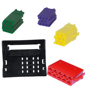 ISO - FAKRA piny, plasty